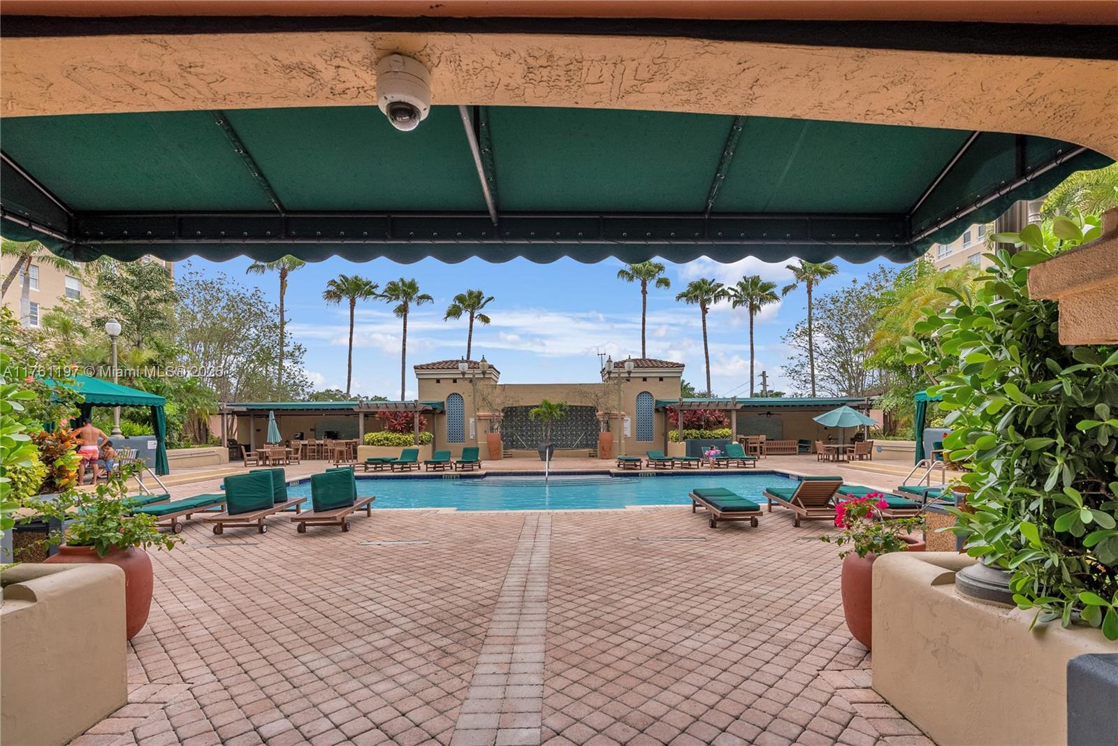 520 SE 5th Ave # 1507