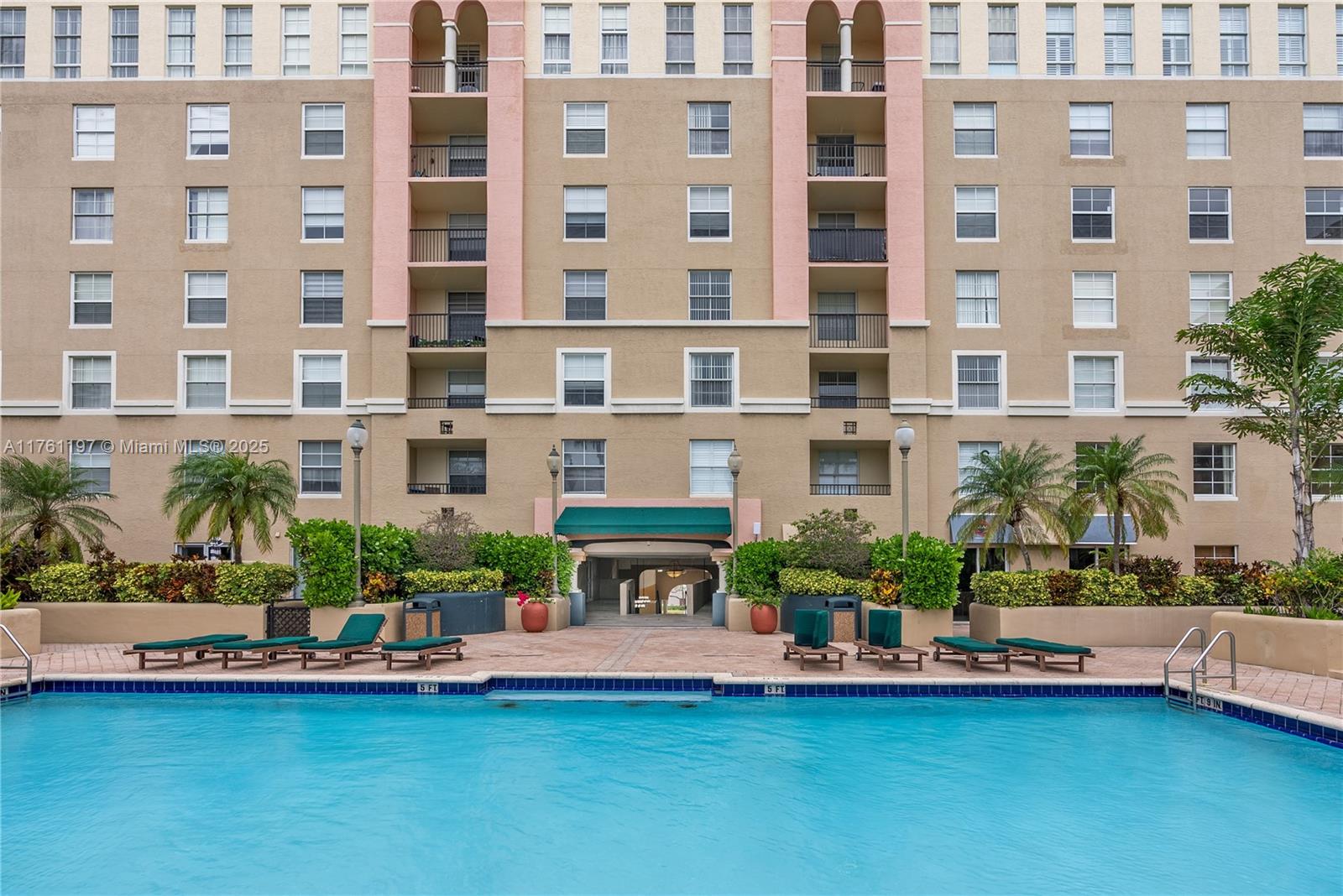 520 SE 5th Ave # 1507