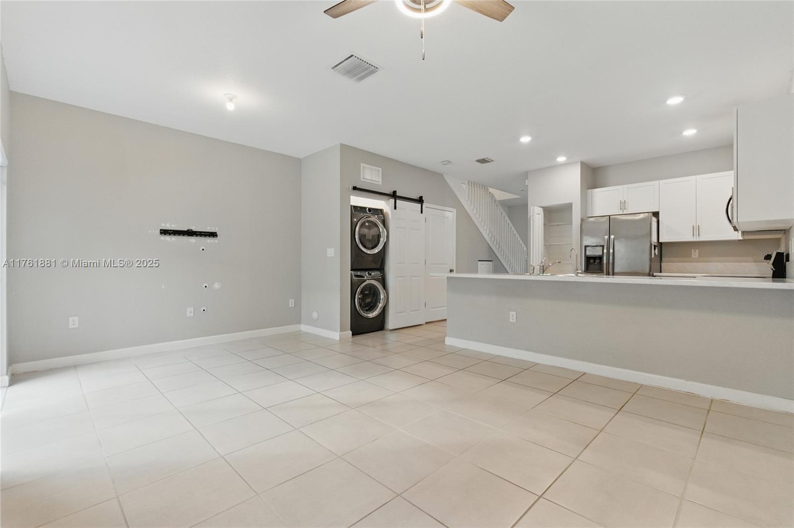 1452 SE 26th Ter