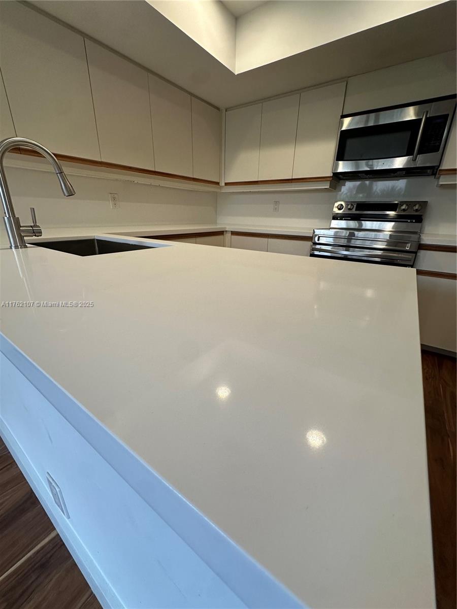 9340 NW 50th Doral Cir Unit: 9340