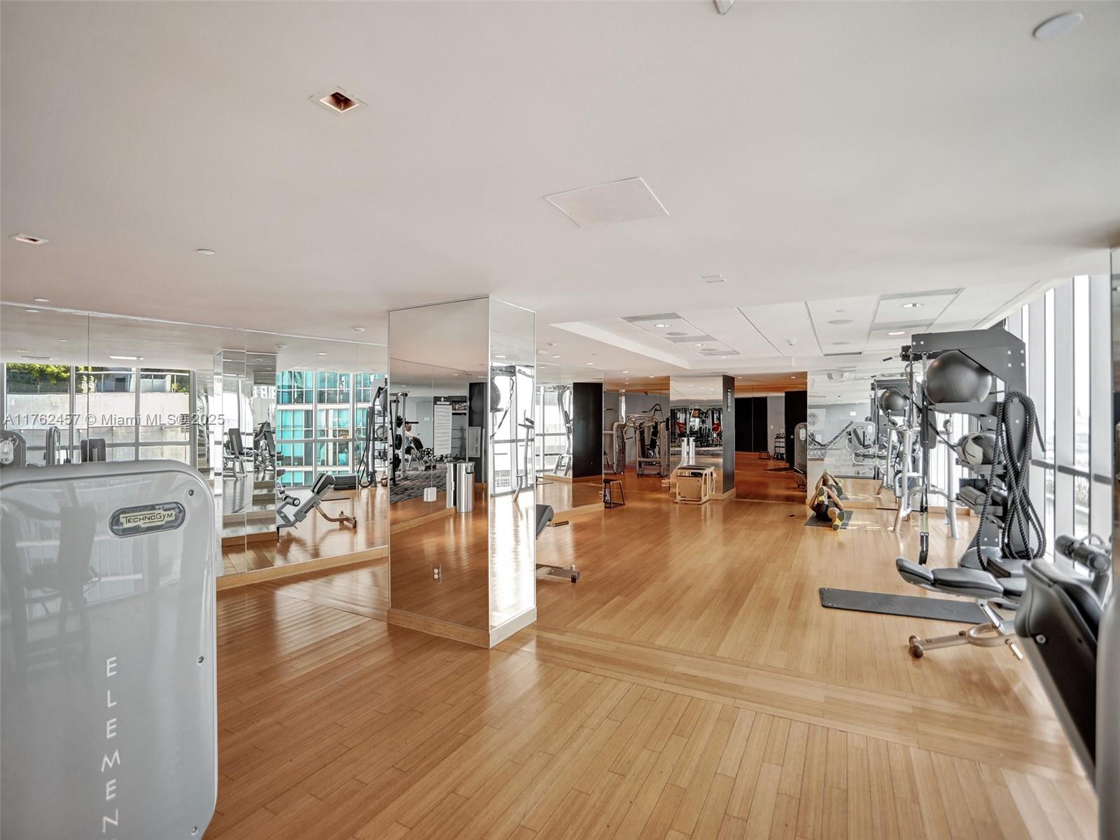 900 Biscayne Blvd # 5510