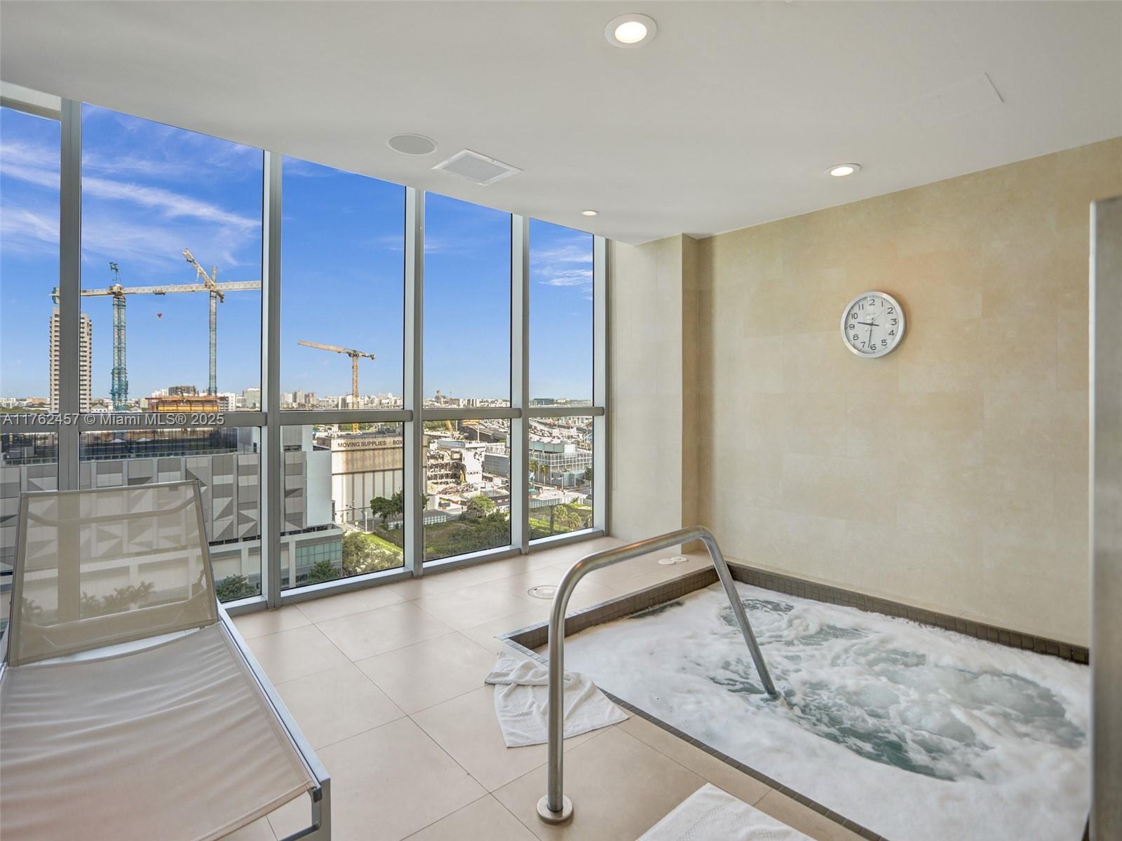 900 Biscayne Blvd # 5510