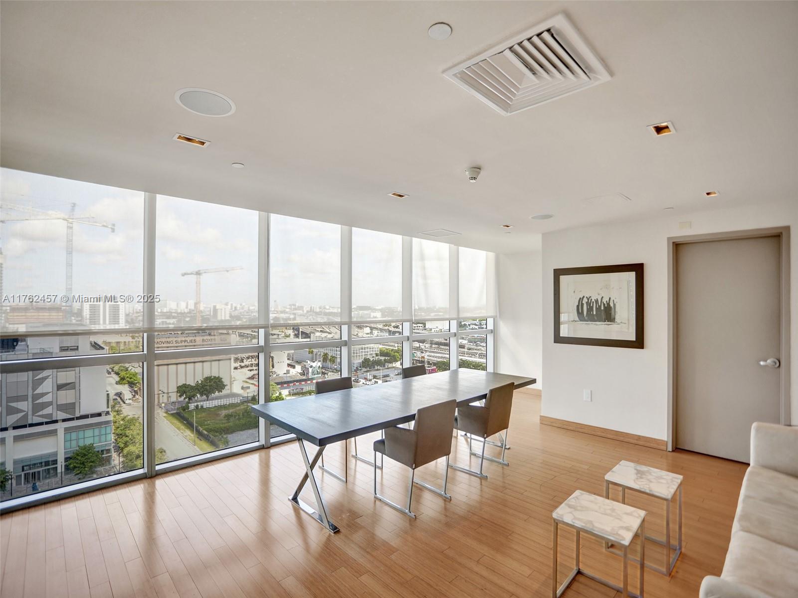 900 Biscayne Blvd # 5510