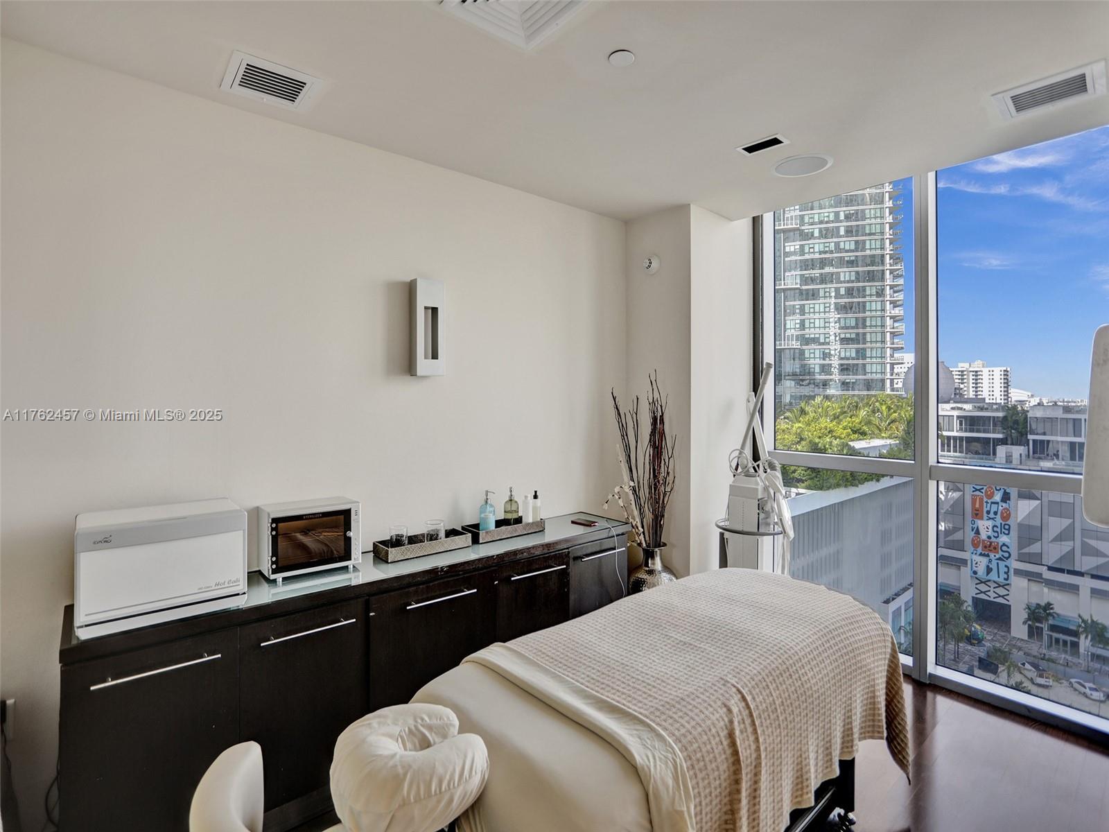 900 Biscayne Blvd # 5510