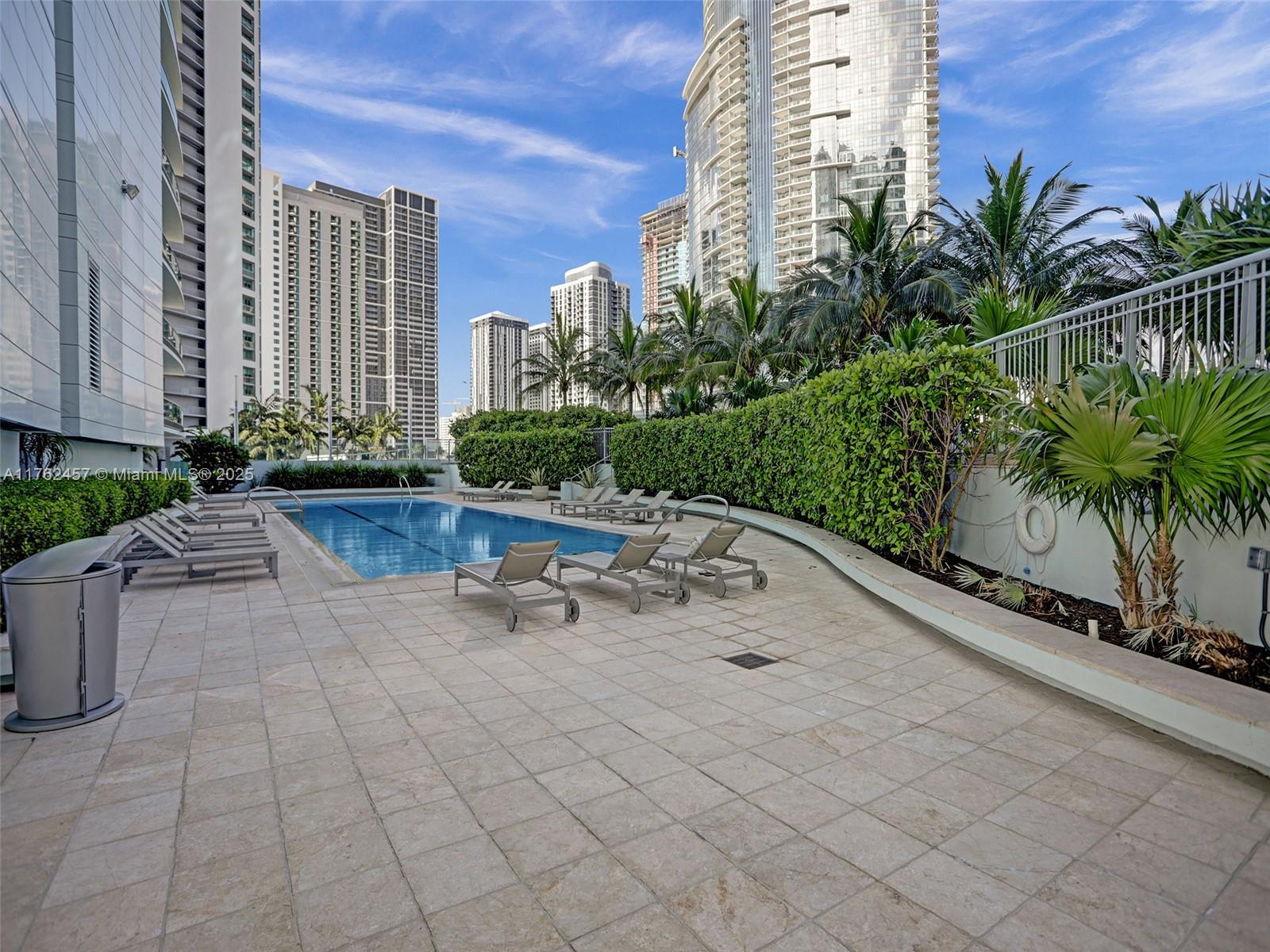 900 Biscayne Blvd # 5510
