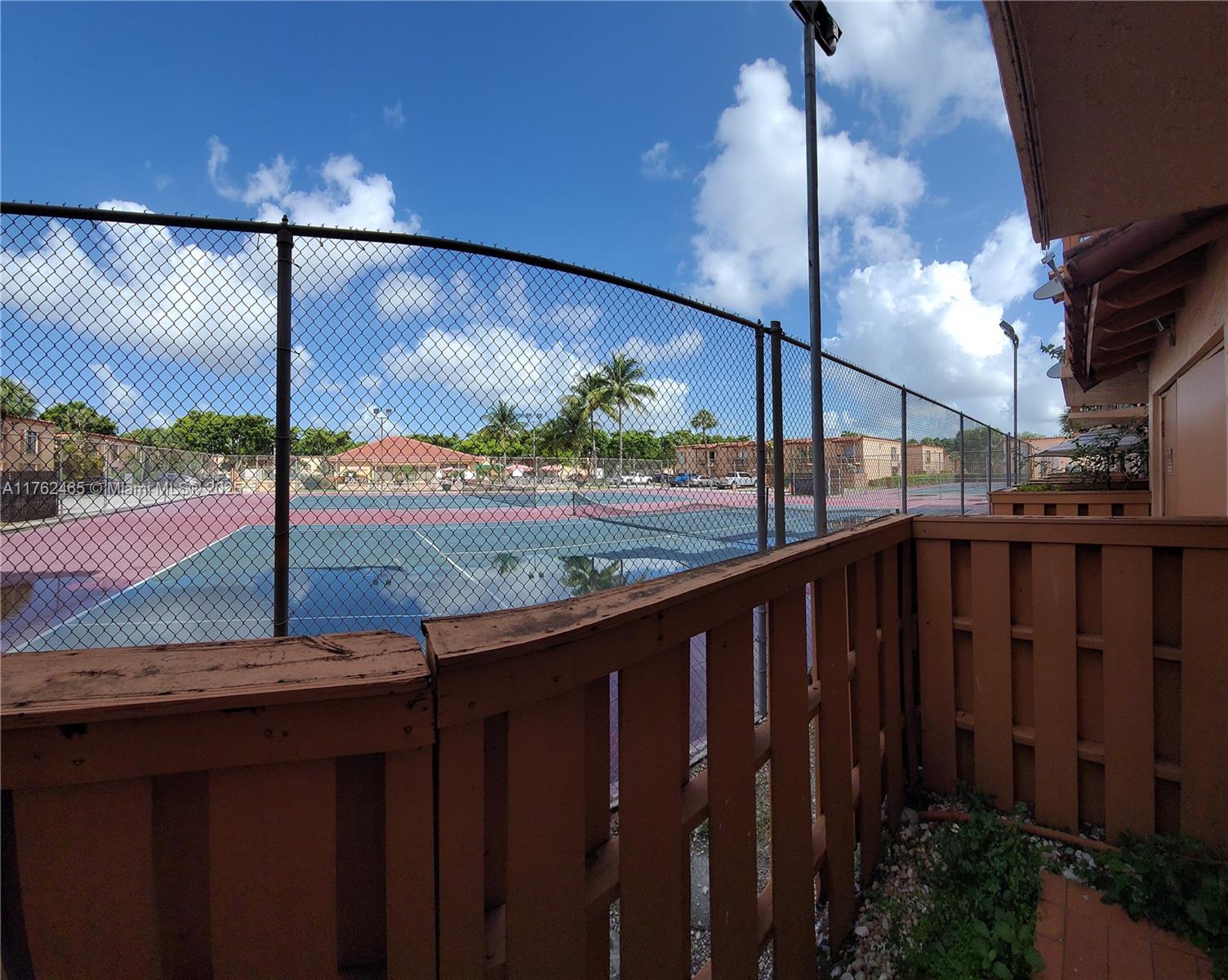 7155 MIAMI LAKES DR Unit: P2