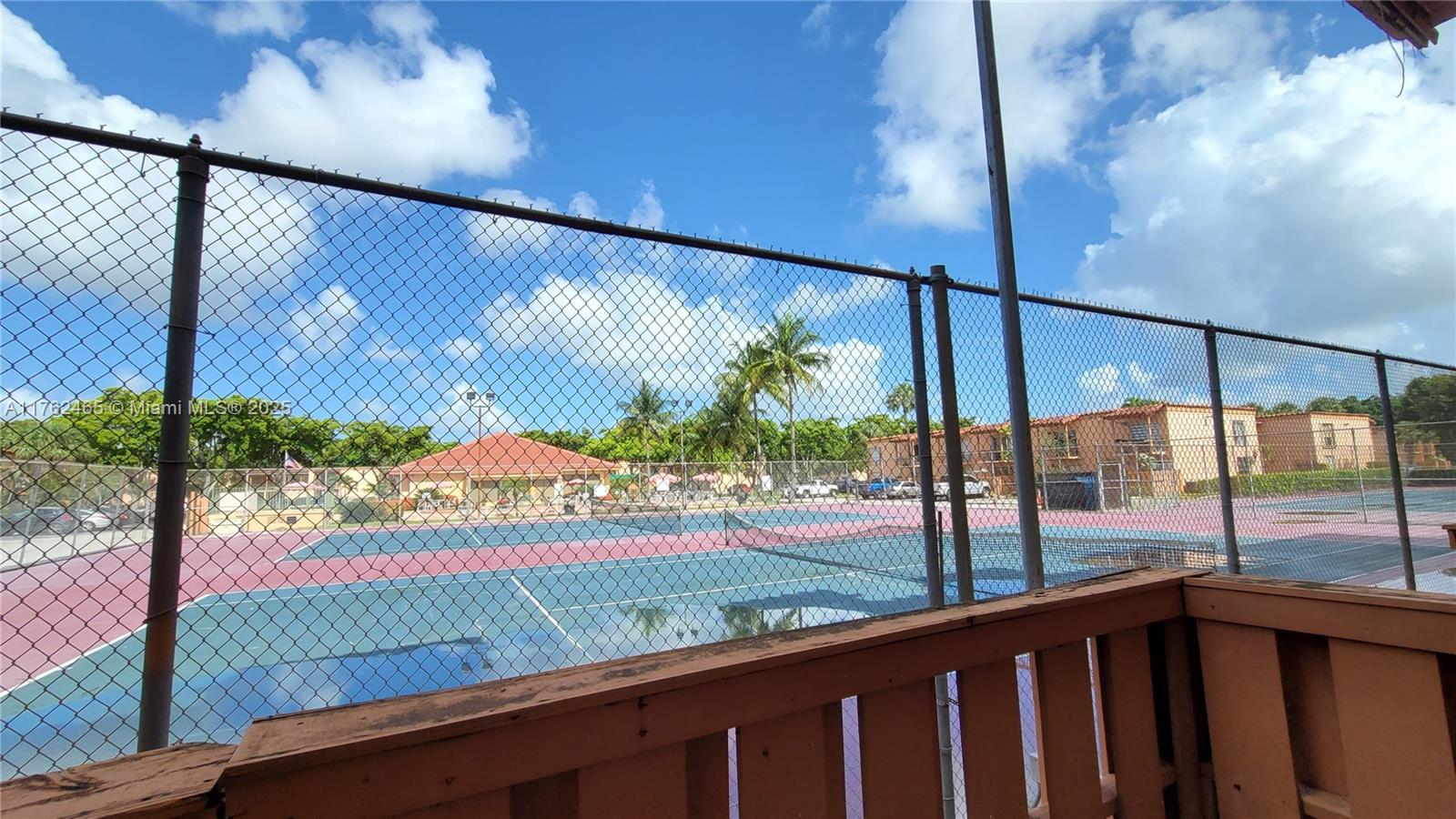 7155 MIAMI LAKES DR Unit: P2