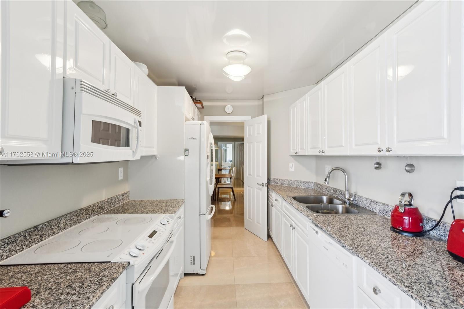 16711 Collins Ave # 704