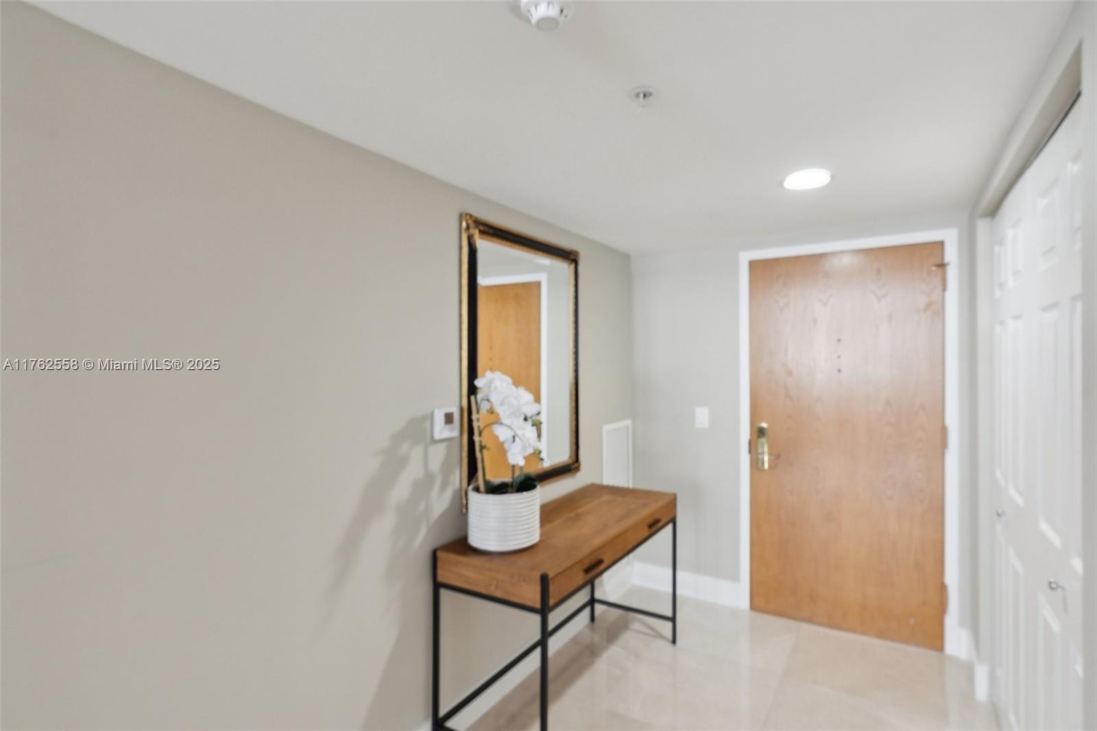 16711 Collins Ave # 704