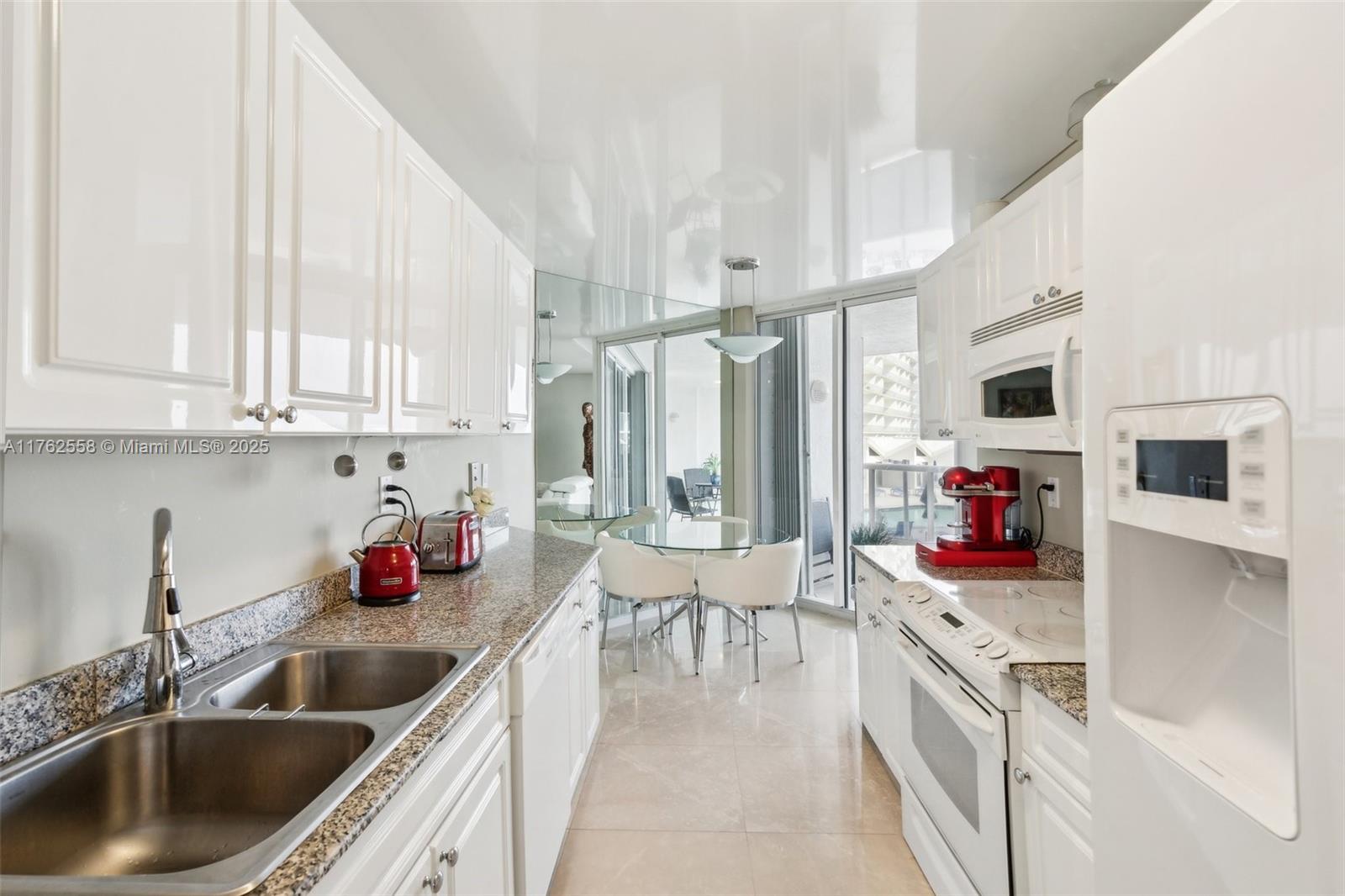 16711 Collins Ave # 704