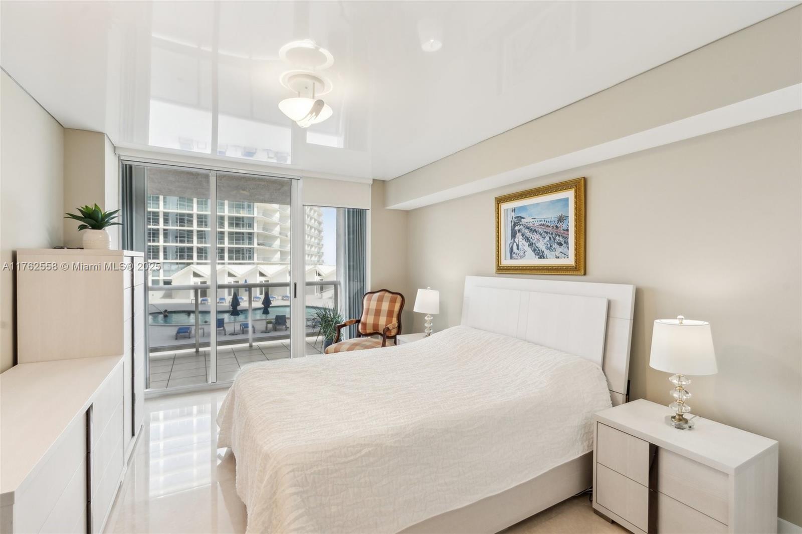 16711 Collins Ave # 704