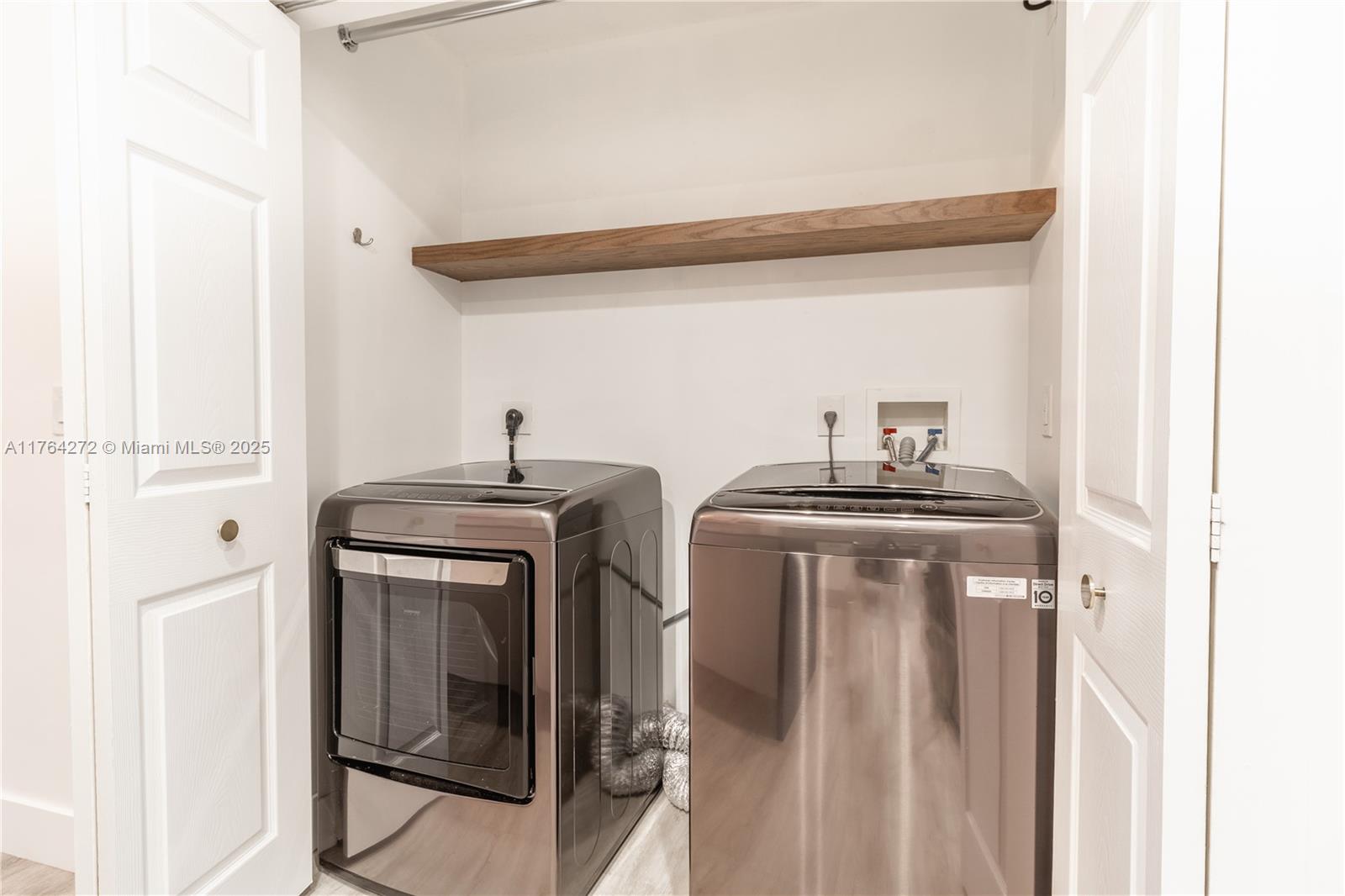 8510 NW 141st Ln # 104