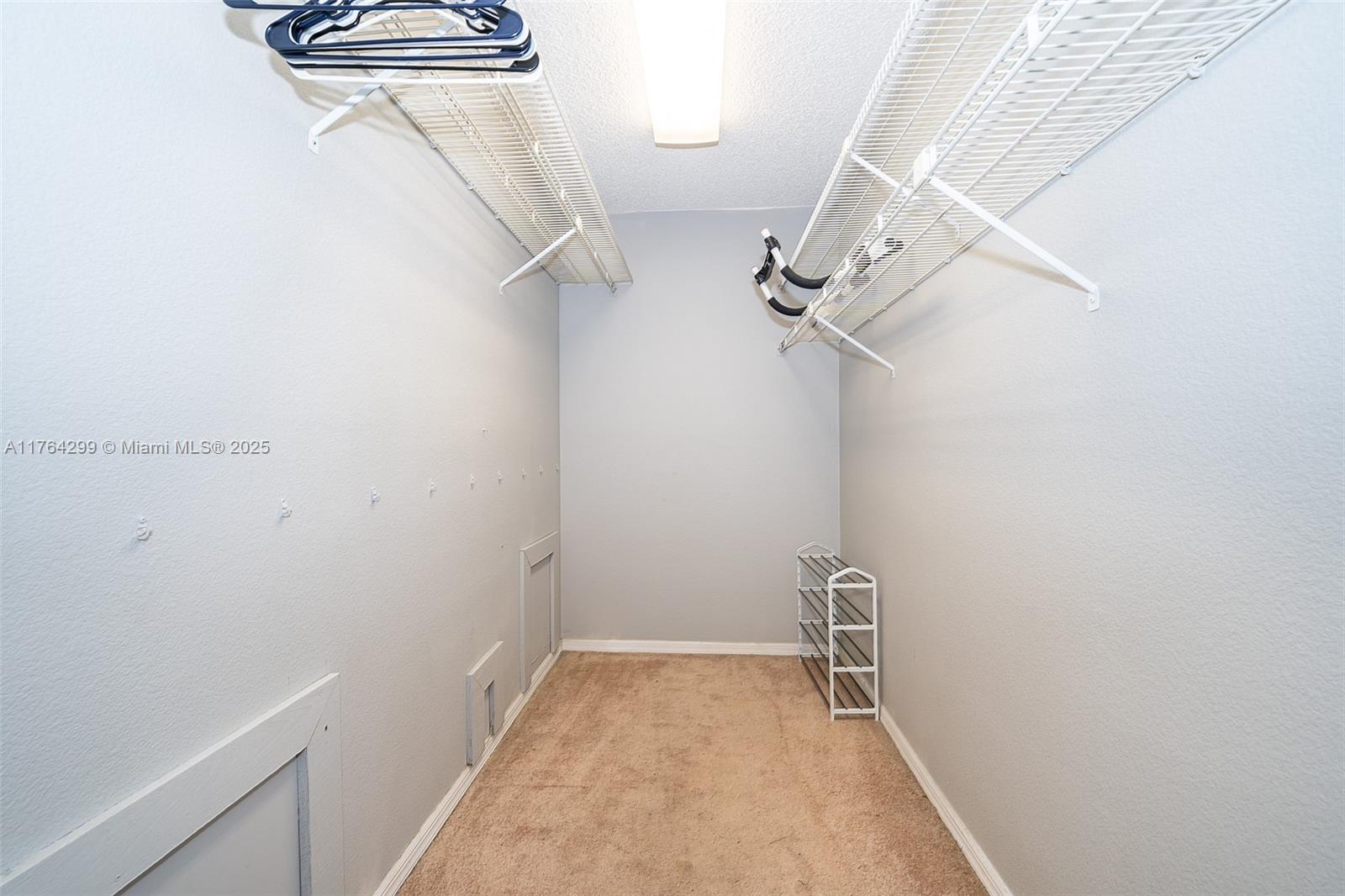 1306 Vine St
