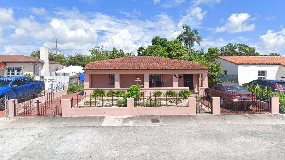 350 Tamiami Blvd