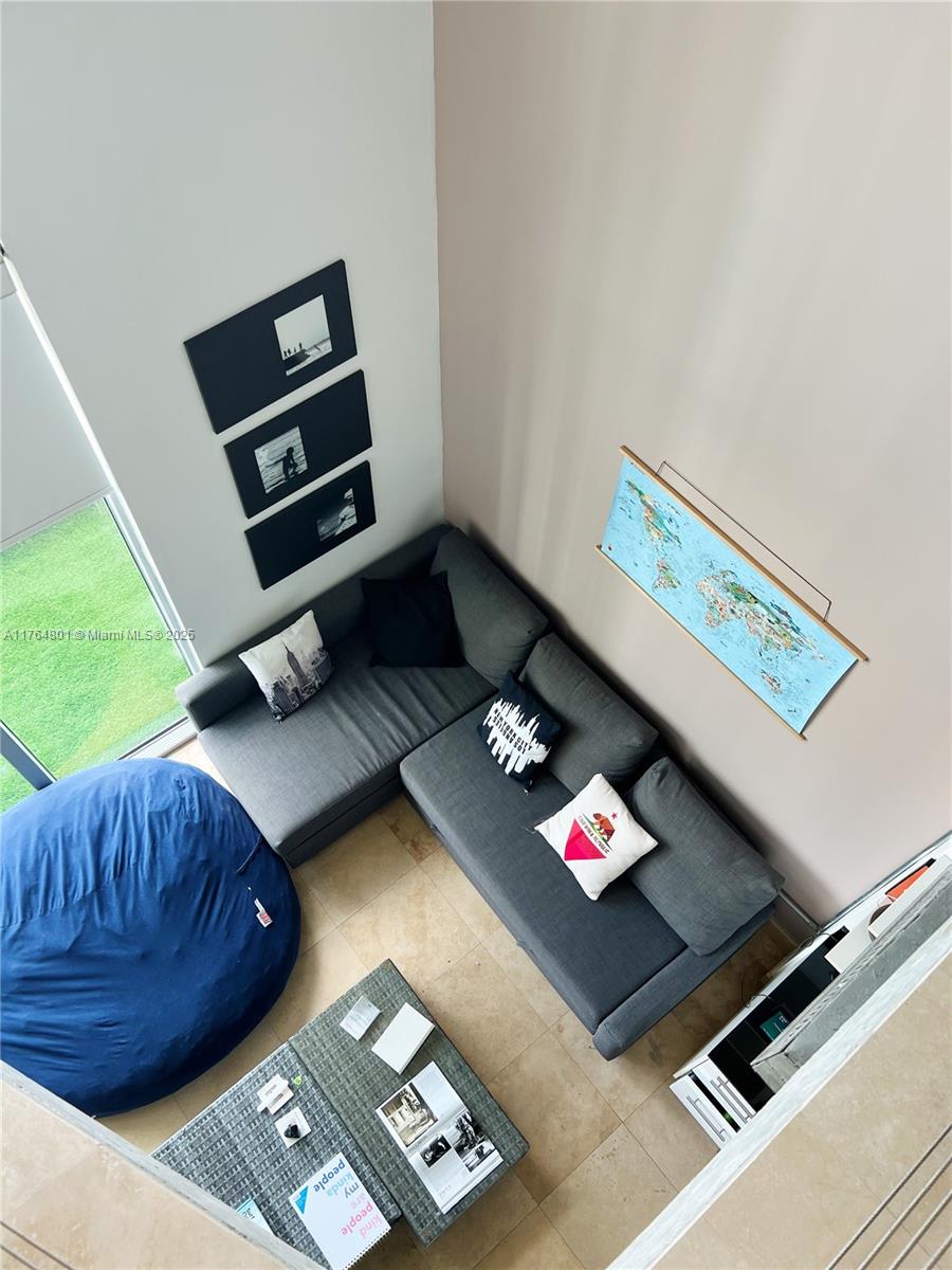 690 SW 1st Ct # 3104