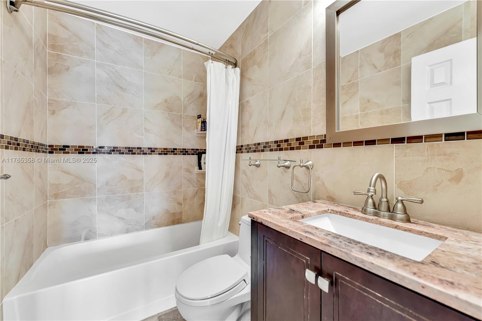 17051 NE 35th Ave # 206