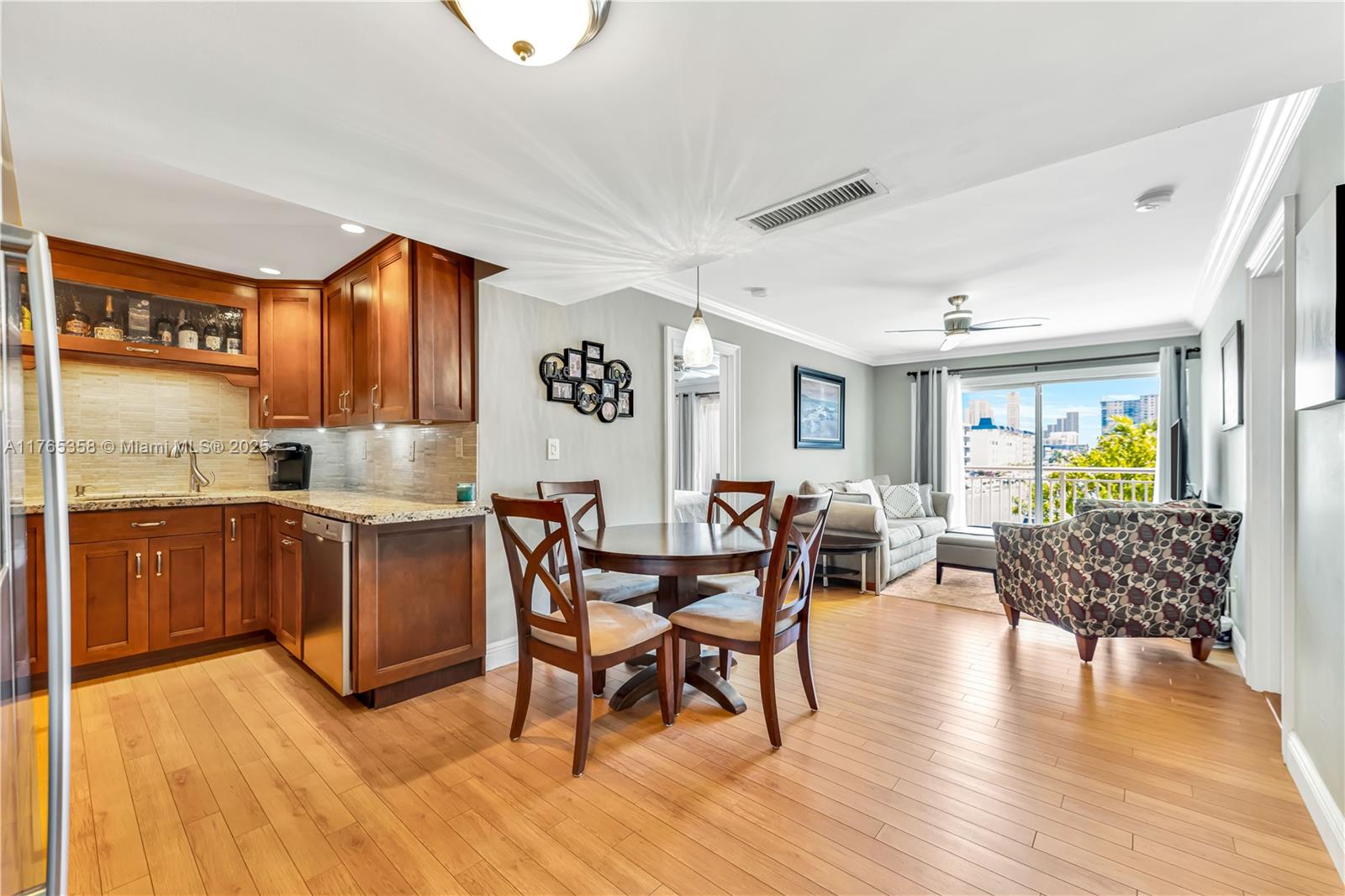 17051 NE 35th Ave # 206