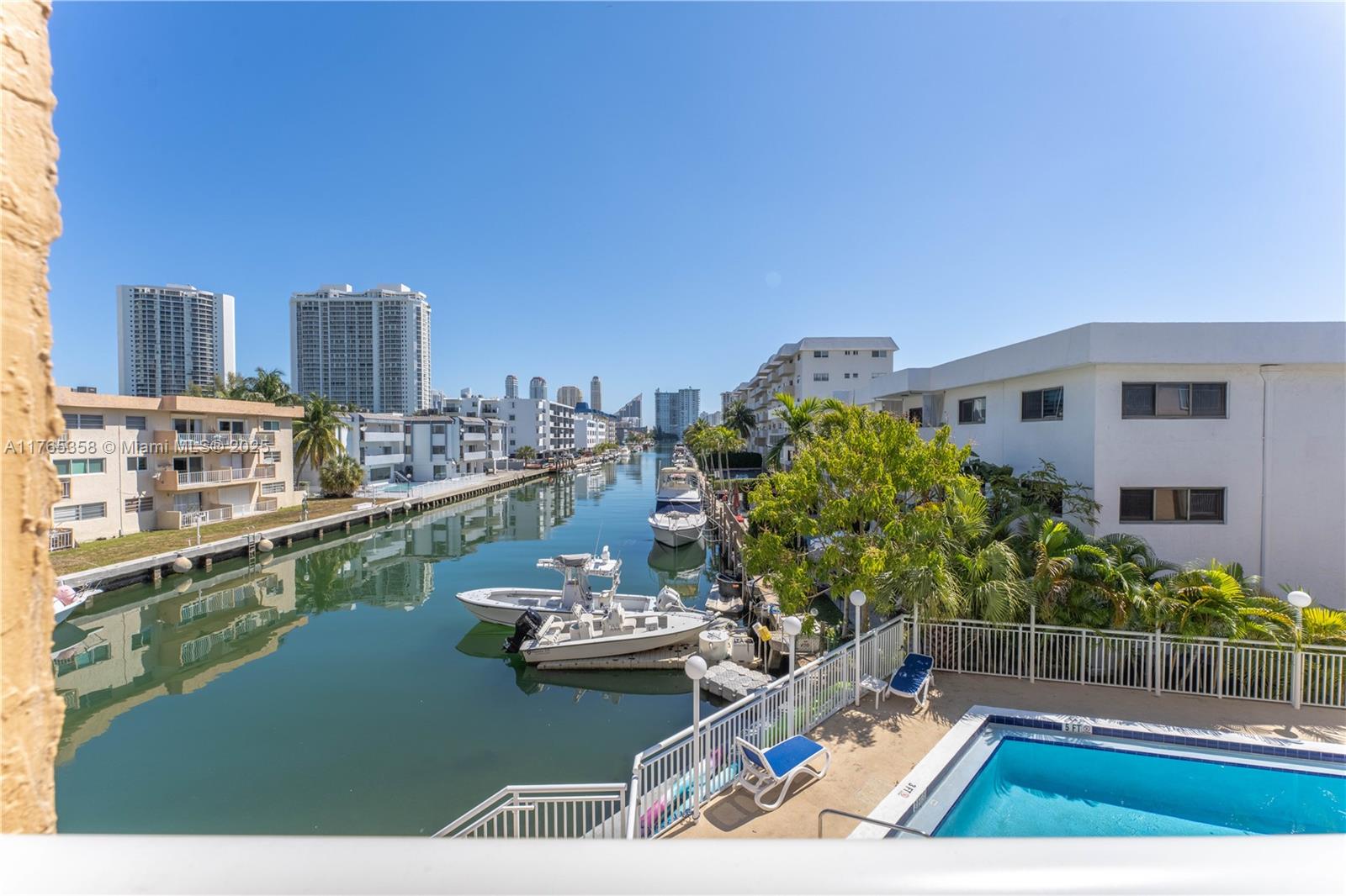 17051 NE 35th Ave # 206