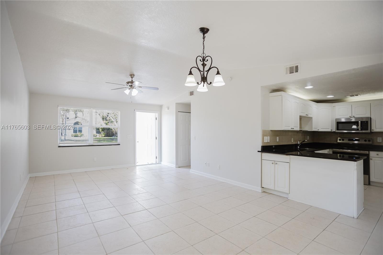 332 SW Voltair Ter, Port St. Lucie