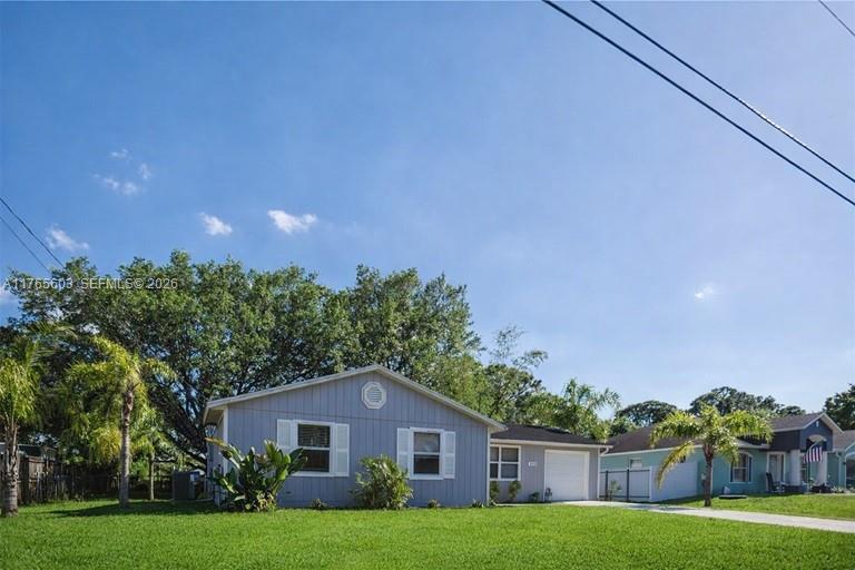 332 SW Voltair Ter, Port St. Lucie