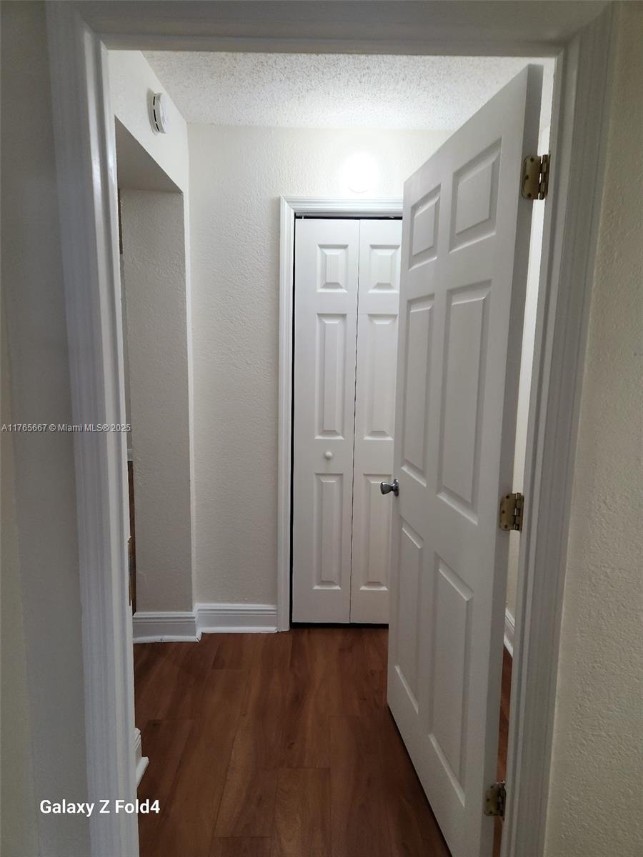 6950 Miami Gardens Dr # 407 Unit: 2-407