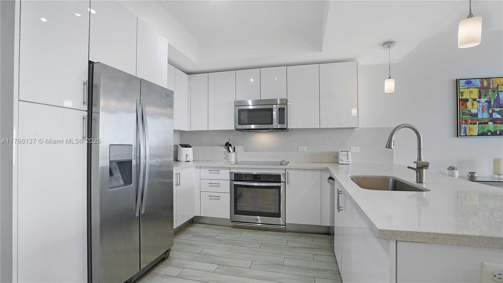 999 SW 1st AVE # 2313
