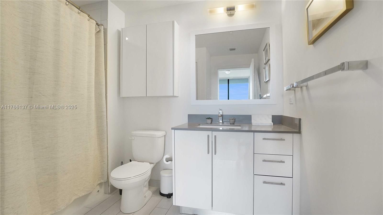 999 SW 1st AVE # 2313