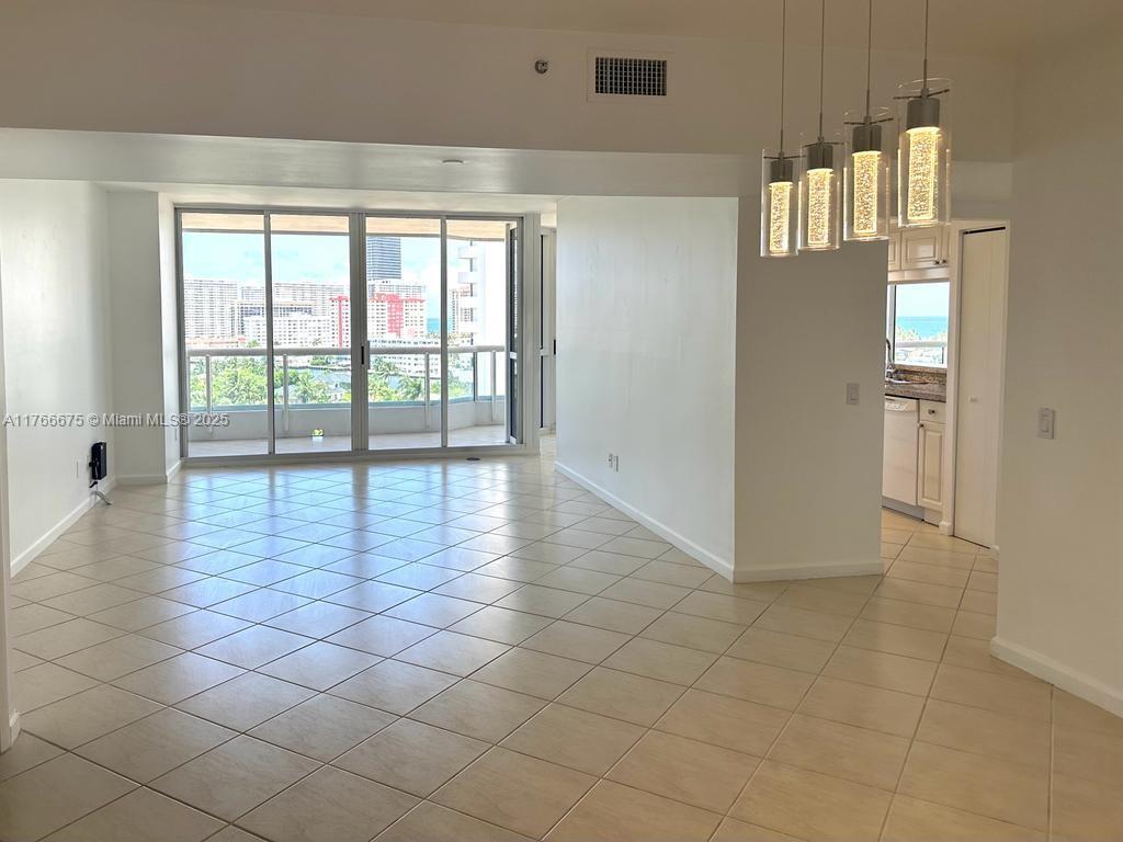 21205 Yacht Club Dr # 1101