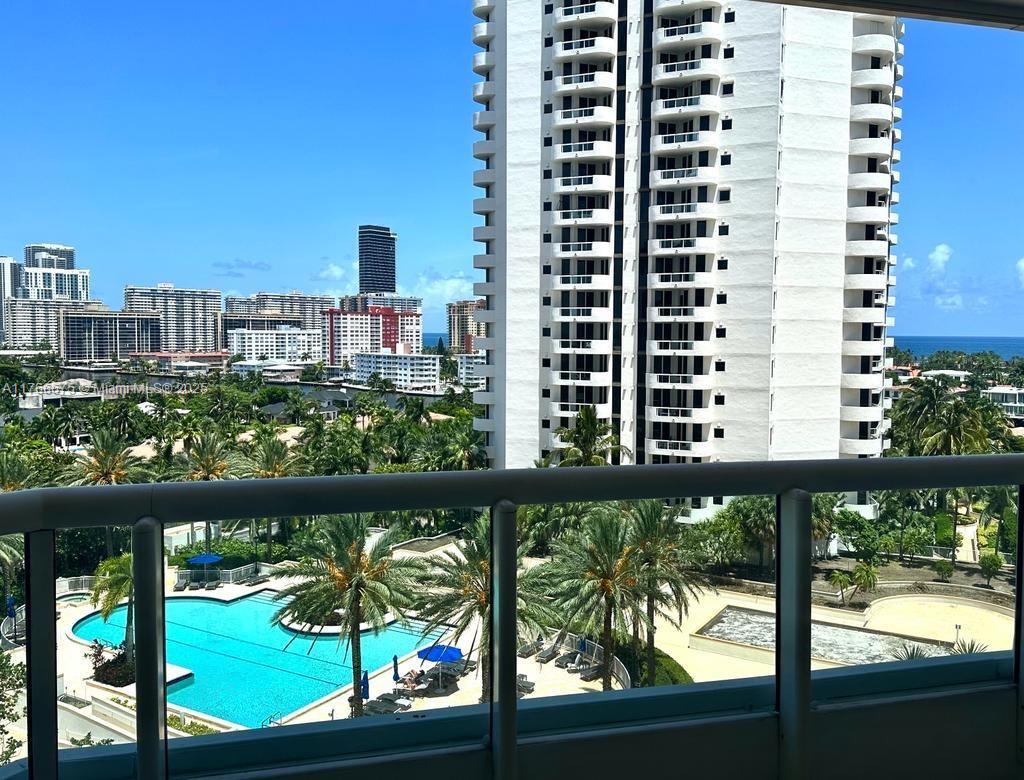 21205 Yacht Club Dr # 1101