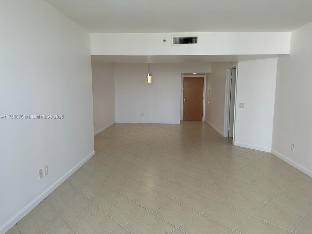 21205 Yacht Club Dr # 1101