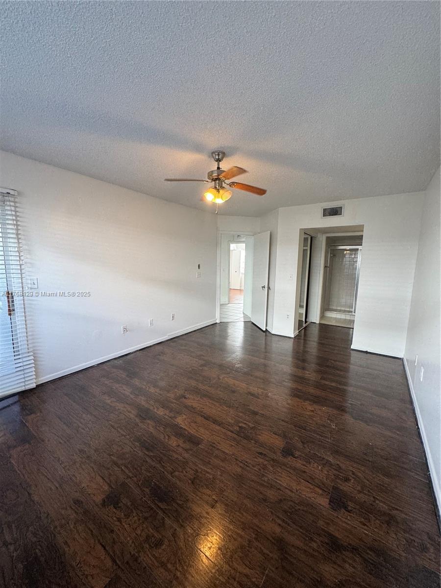 2011 SE 27th Dr # B Unit: 102-B
