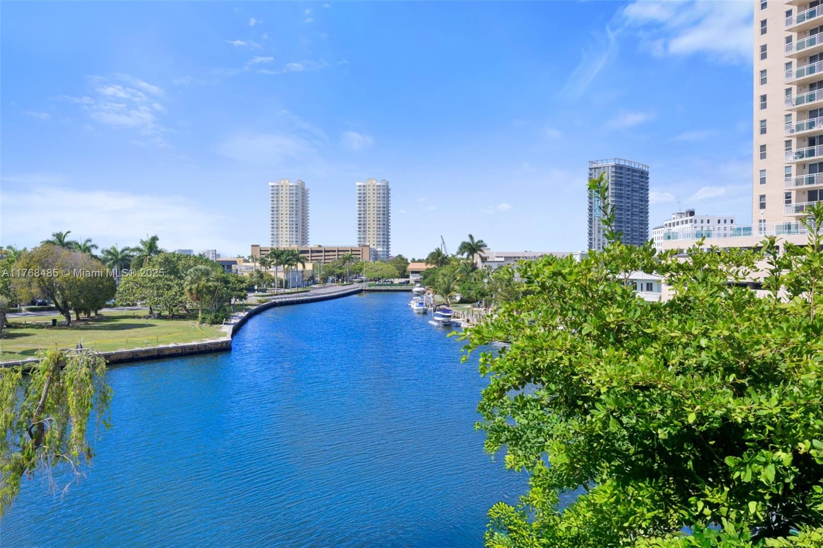 450 Paradise Isle Blvd # 303