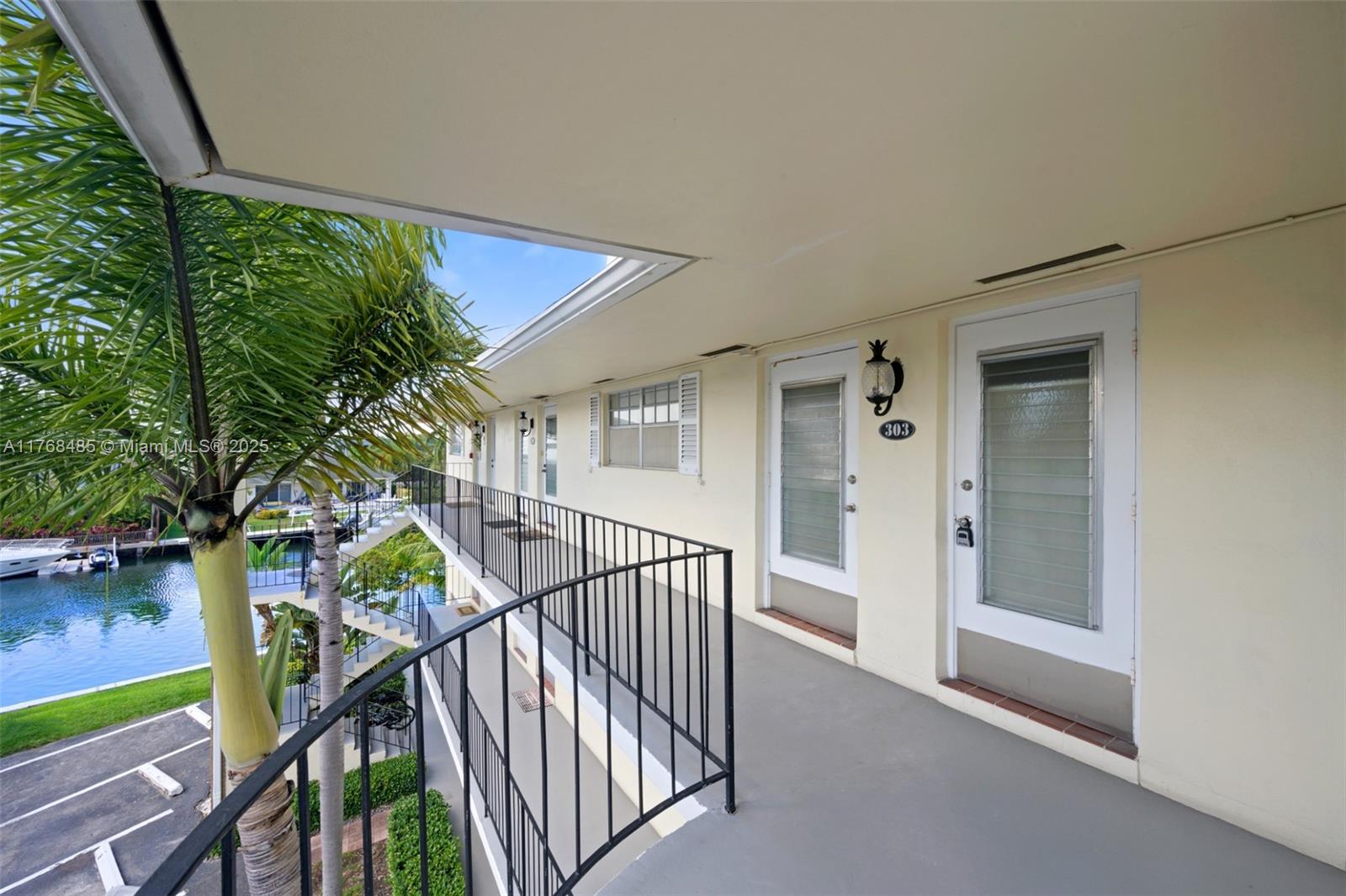 450 Paradise Isle Blvd # 303