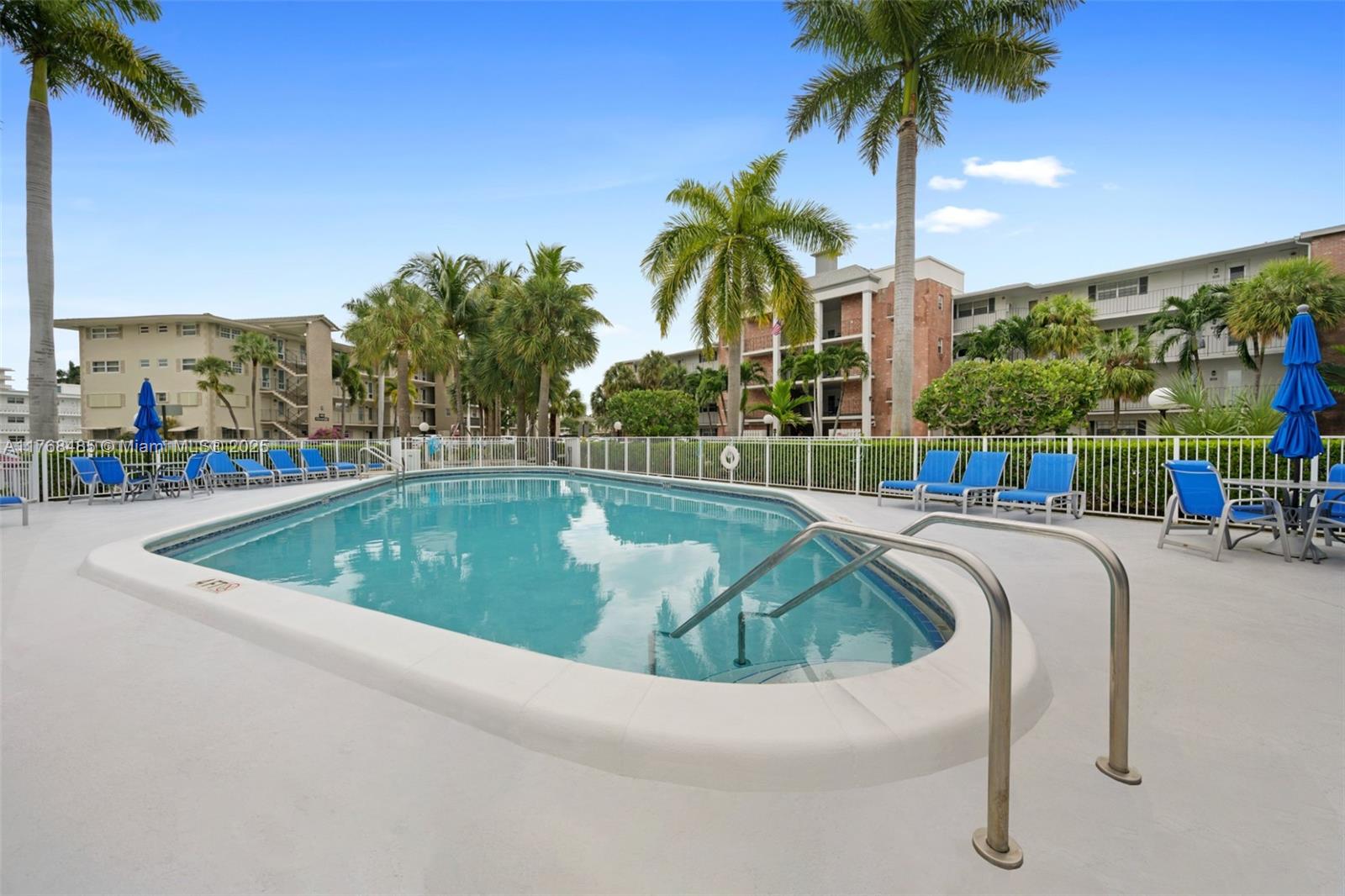 450 Paradise Isle Blvd # 303