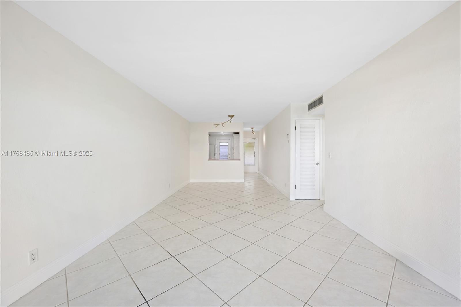 450 Paradise Isle Blvd # 303