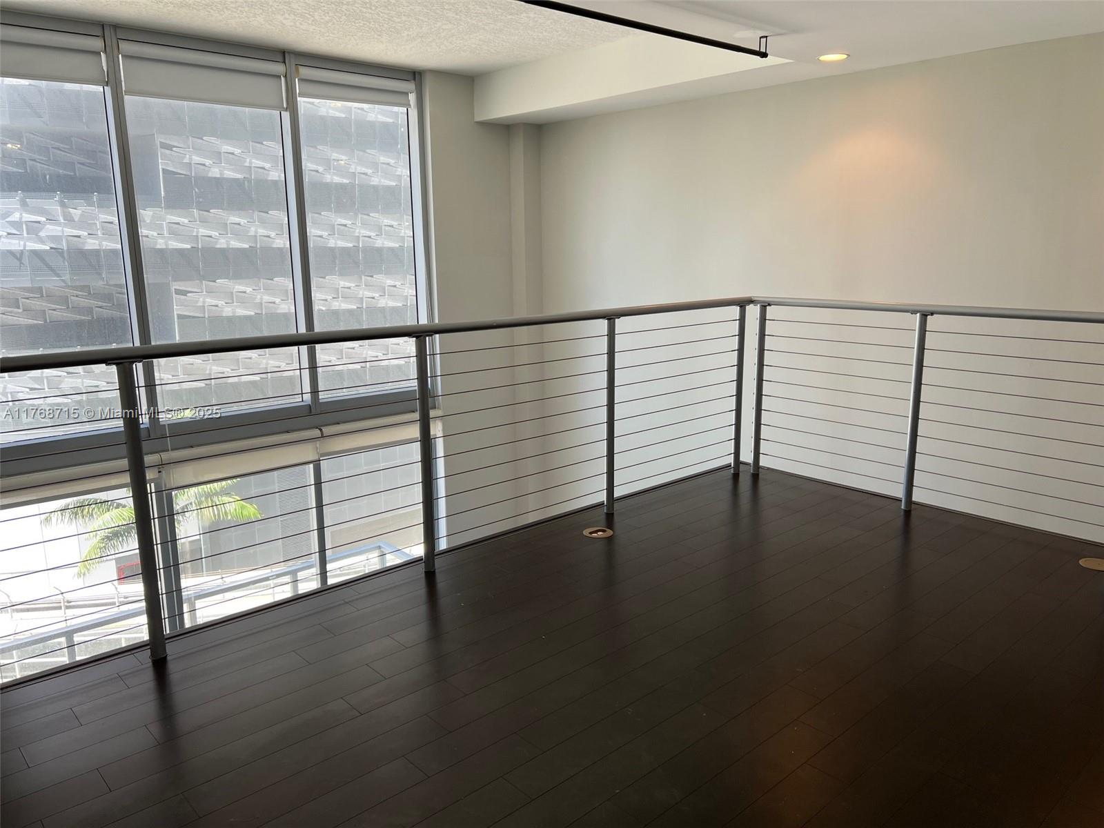 1050 Brickell Ave # 408