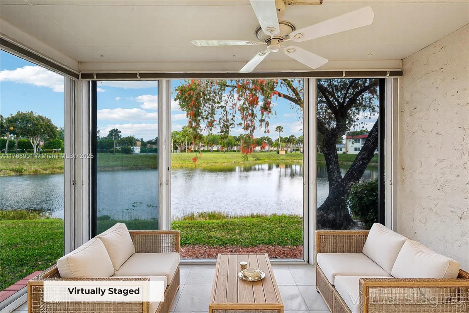 338 Lake Evelyn Dr