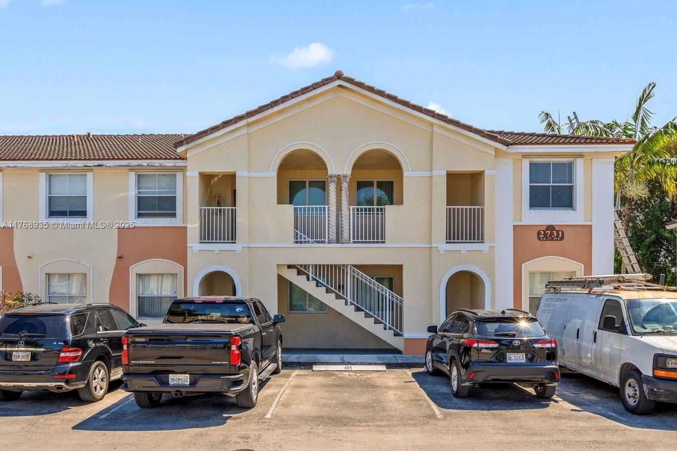 2731 SE 17th Ave # 211