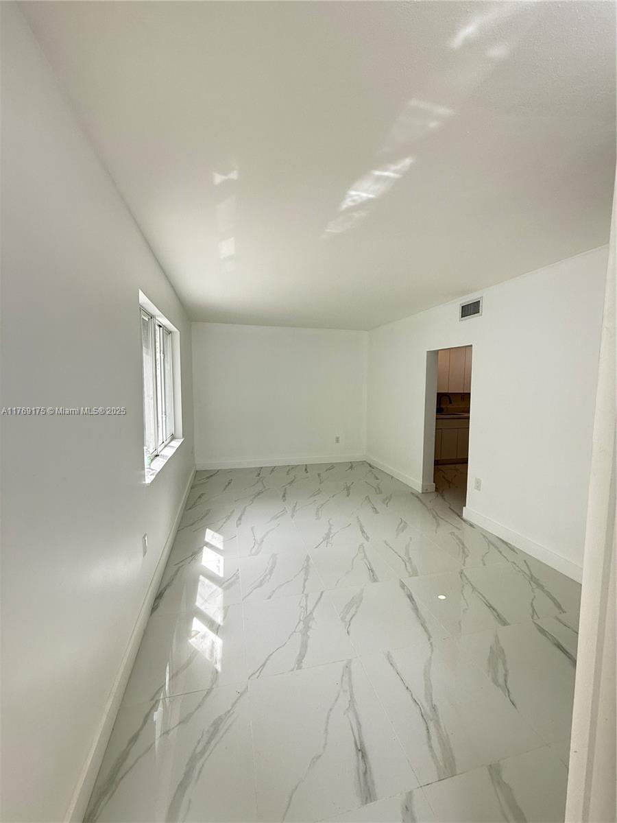 236 NE 55th Ter