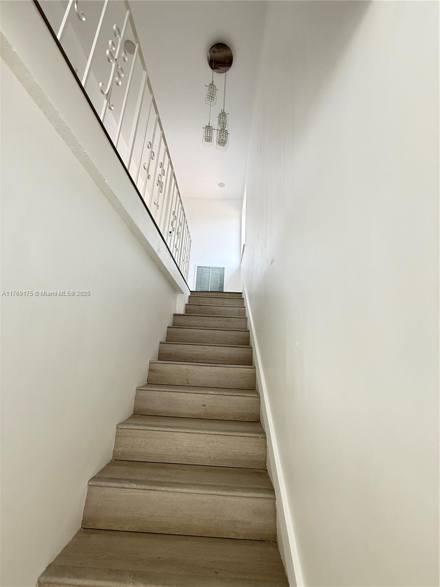 236 NE 55th Ter