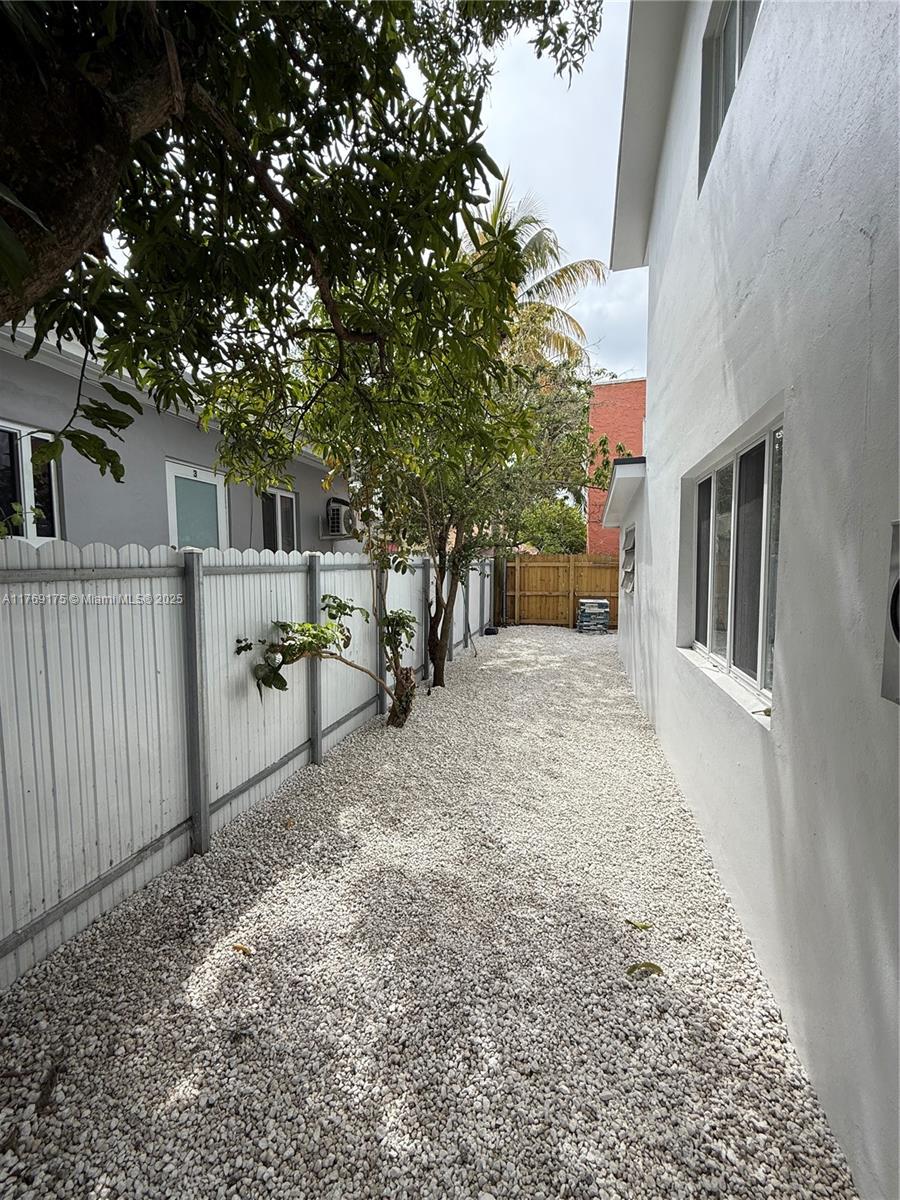 236 NE 55th Ter