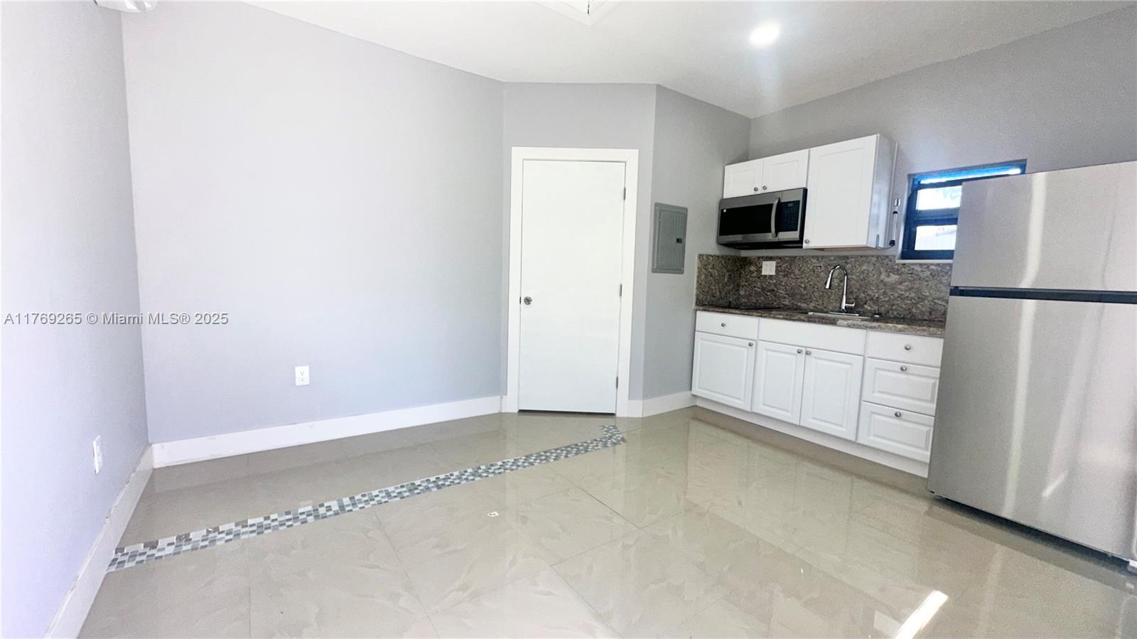 3121 SW 19th Ter Rear