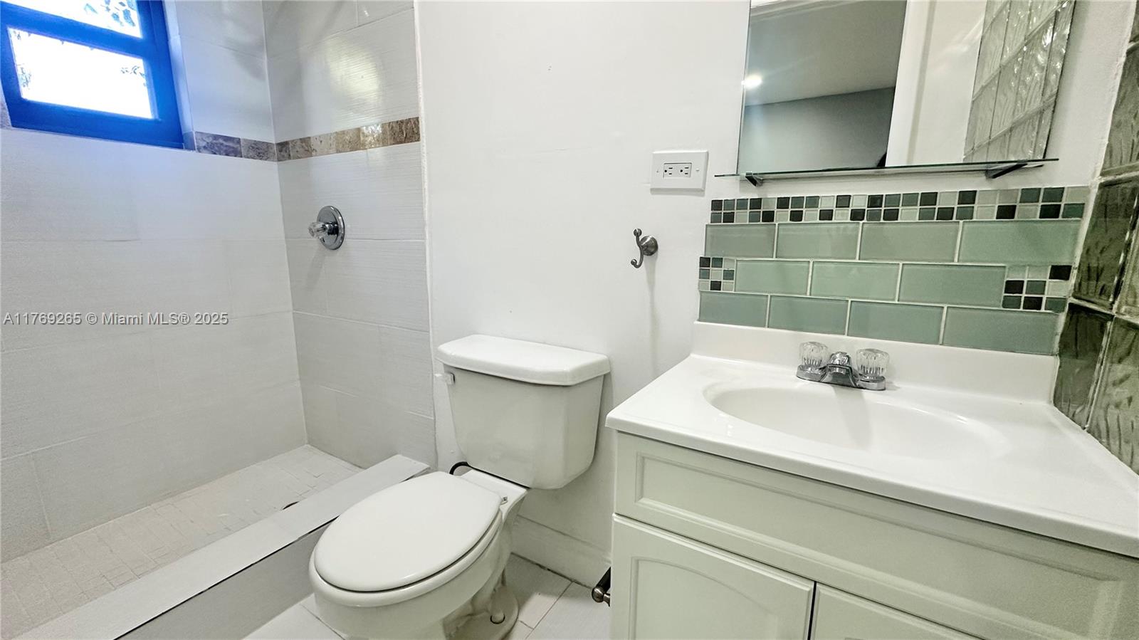 3121 SW 19th Ter Rear