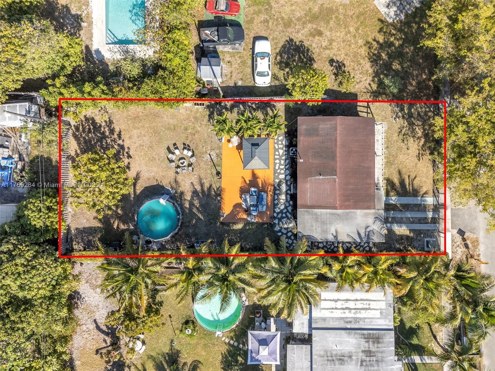 125 NW 127th St