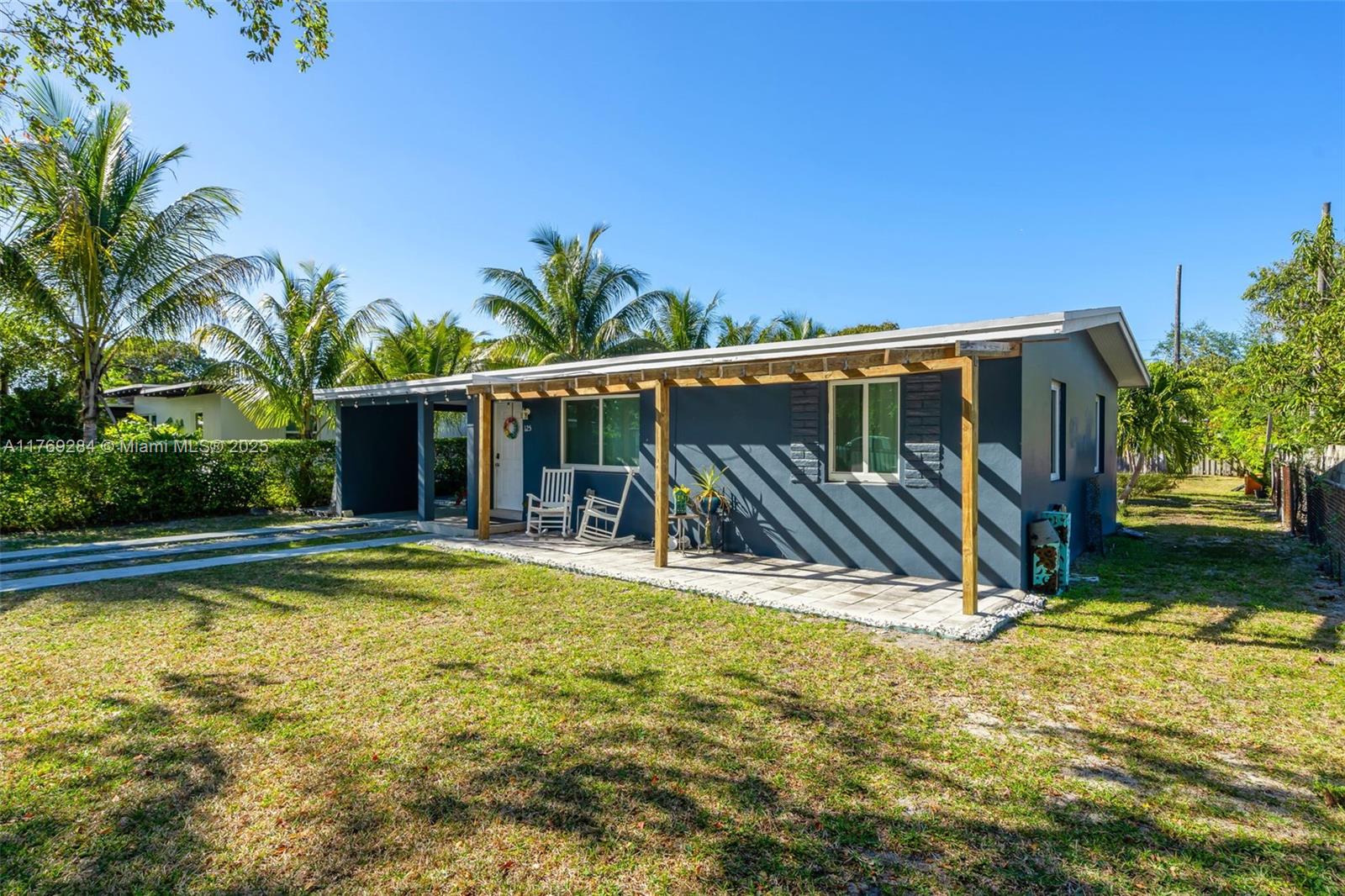 125 NW 127th St