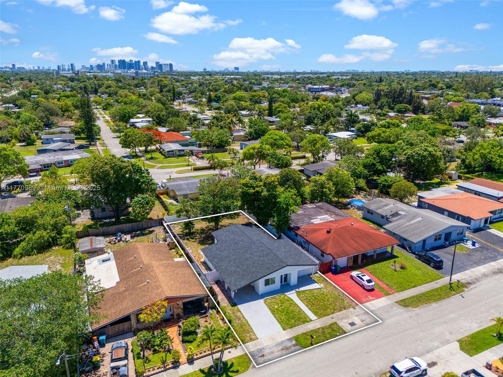 230 NW 33rd Ter
