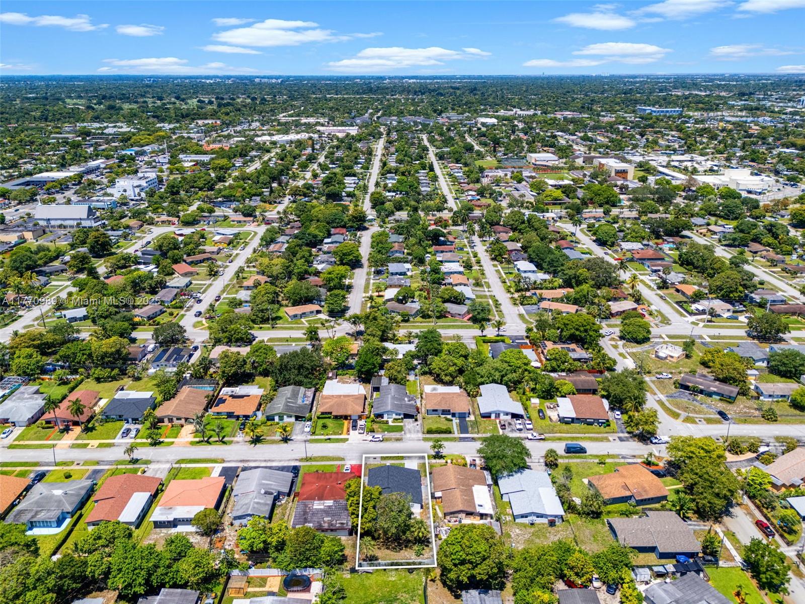 230 NW 33rd Ter