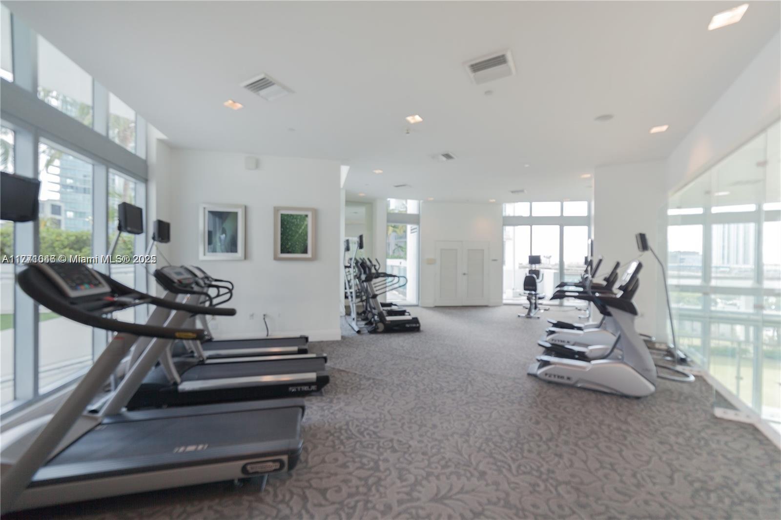 350 S Miami Ave Unit: 2410