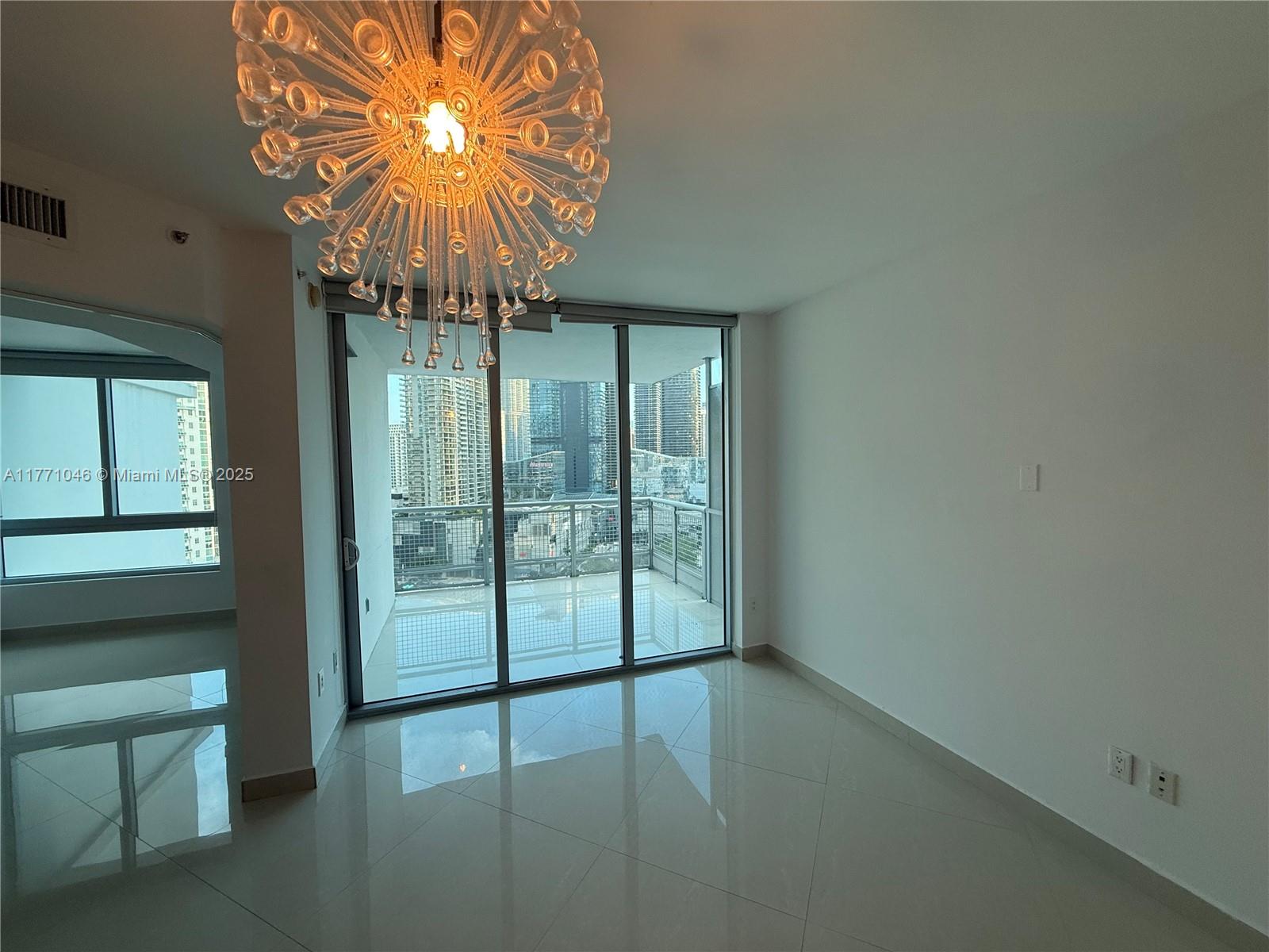 350 S Miami Ave Unit: 2410