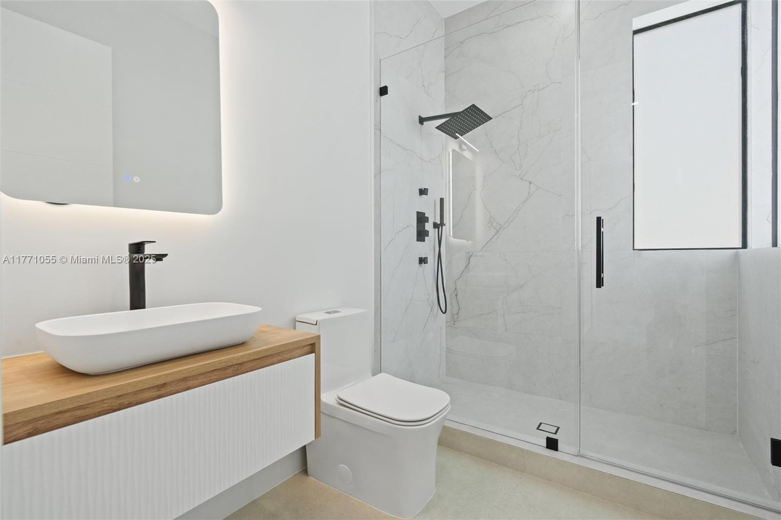 2945 SW 37th Ct Unit: LEFT